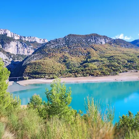 Meuble Classe 2 Etoiles - 30m²