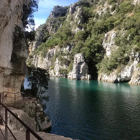 Meuble Classe 2 Etoiles - 30m² *