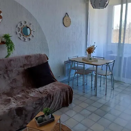 Apartment Meuble Classe 2 Etoiles - 30m² *