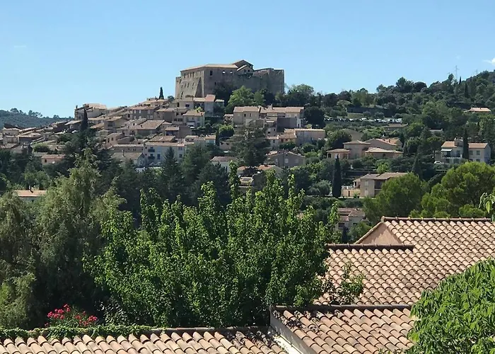 Meuble Classe 2 Etoiles - 30m² Apartment