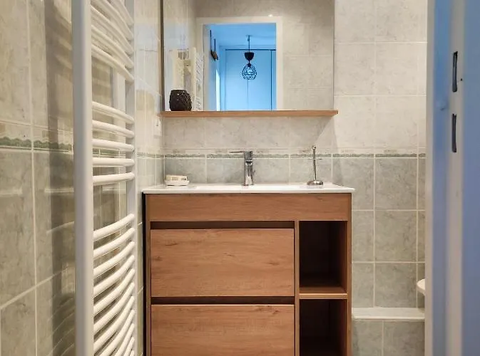 Apartment Meuble Classe 2 Etoiles - 30m² *