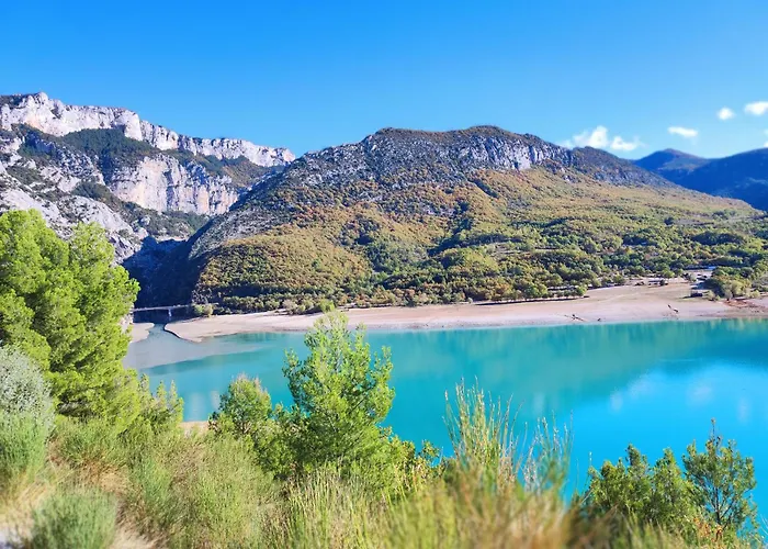 Meuble Classe 2 Etoiles - 30m²