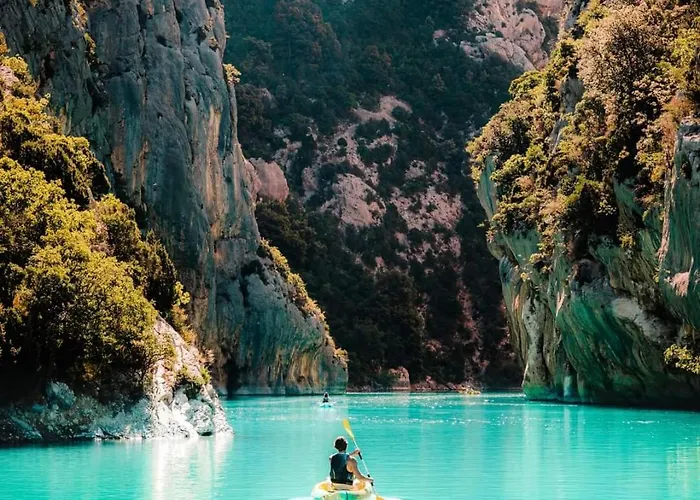 Meuble Classe 2 Etoiles - 30m² Apartment Greoux-les-Bains